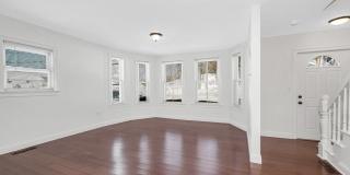 12 Broadway St unit: 12 Gallery 4