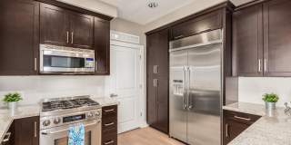 4803 N Woodmere Fairway -- 2005 Gallery 10