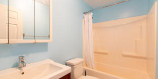 South Philadelphia Corner Rowhome with Garage Parking and Roofdeck! Gallery 17