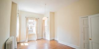 2124 SPRUCE Street Gallery 2