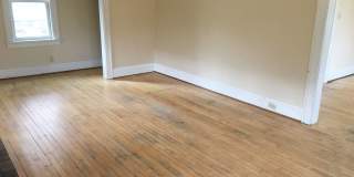 3 Bedroom Single Family Home w/ Hardwood Floors 3 Bedroom Single Family Home w/ Hardwood Floors Gallery 12