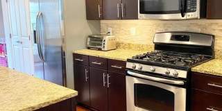 Beautiful Single Family home with Loft and Off Street Parking Gallery 24