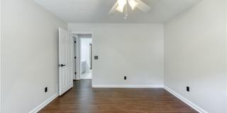 61 Powers Ferry Manor SE Gallery 39