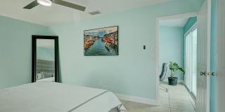 238 SW Grove Avenue Gallery 18
