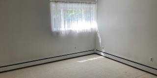 1 Bed / 1 Bath Condo in a Strictly 62+ Community in the Hip Strip! Gallery 13