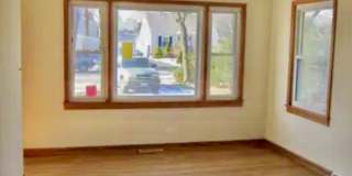 1117 North Yale Avenue Gallery 2