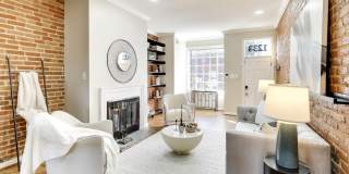 1238 LINDEN Place NE Gallery 3
