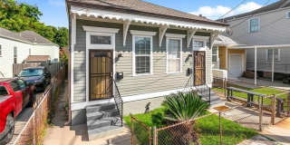 2411 S SARATOGA Street Gallery 1