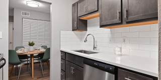 Premier Apartments Gallery 9