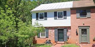 End-Unit Georgetown Green Townhome Gallery 1