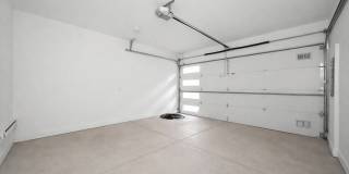 4256 W Belmont Avenue Gallery 30
