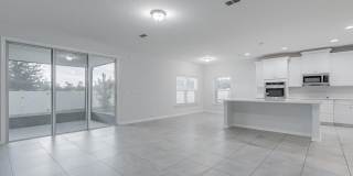 1492 AUTUMN PINES Drive Gallery 16