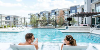 Westloop at the Diamond Interchange Gallery 5