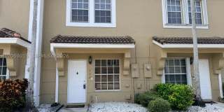 752 SW 122nd Ter Gallery 1