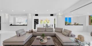 600 Coral Way Gallery 16