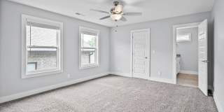 Modern Three Bedroom! Gallery 38