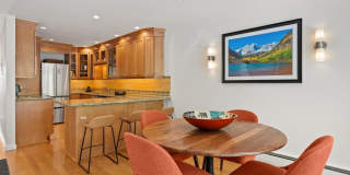 980 E Hyman Avenue unit: 3 Gallery 9