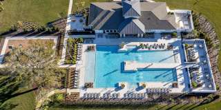 Newer fully fenced backyard 4 Bds/2.5 Bths Home with great floor plan and Resort community Gallery 24