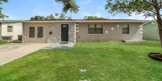 5511 65th Terrace Gallery 1