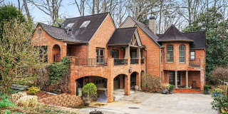 4 Bedroom, 4 Bath in the heart of Emory, CDC corridor Gallery 1