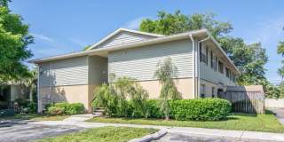 Ground Floor - 2 Bedroom 2 Bath w/ Fenced Back Yard - For Lease in Brandon, FL Gallery 1
