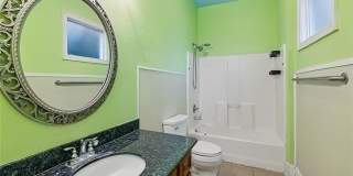 2103 S CARROLLTON Avenue Gallery 10