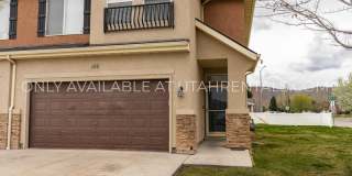 211 Greenfield Circle Gallery 1