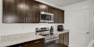 6924 Spicy Merlot Street Gallery 21