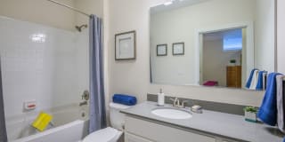 Overton Row Gallery 26