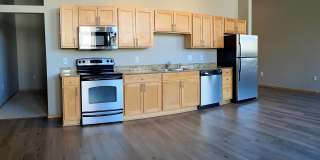 The Murals of LynLake Gallery 26