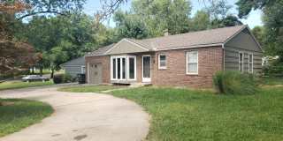 Remodeled Raytown Home-Coming SOON!! Gallery 3