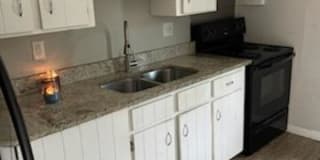 246 Rose Street Gallery 1