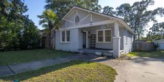 Charming 2 Bedroom Home Steps from USC – Location, Character & Outdoor Living! Gallery 1