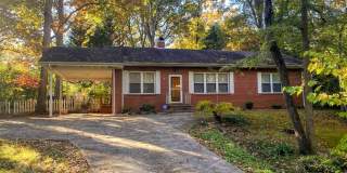 Beautiful 2 bed, 1 bath brick home! Located in Asheboro near McCrary Park! Gallery 1