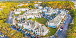 Landings at Lake Gray Gallery 2