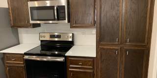 202 Lowes Boulevard - A Gallery 2