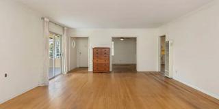 3515 E 1st St Gallery 4