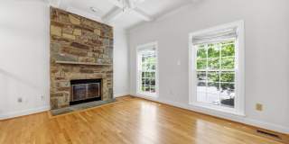 8904 BARROWGATE Court Gallery 13