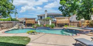 Summer retreat all year! Lovely Roseville Pool Home Gallery 1