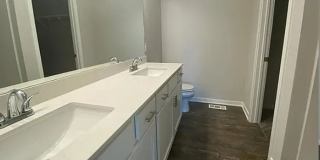 Newer 3BR 2.5ba house in Urbandale, available July 6th! Gallery 12