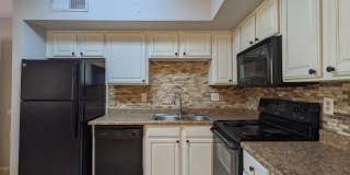 12221 W Bell Road unit: 175 Gallery 34