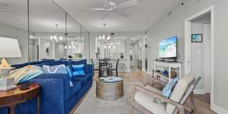6082 SE Landing Way Gallery 18