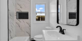 2725 Leslie Street Gallery 23