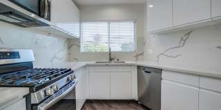 715 Marlborough Ave Gallery 2