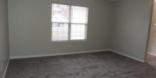 3881 Crest Drive Gallery 16