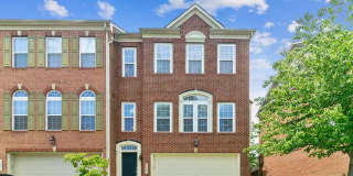 4682 Helen Winter Ter Gallery 1