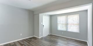 917 West Victory Drive Gallery 3