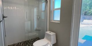 ~~~ Stunning 3-Bedroom, 2-Bath Home with 2-car garage and Private Pool. ~~~ Gallery 10