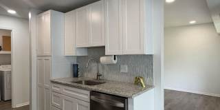 9574 JAYHAWK Terrace Gallery 1