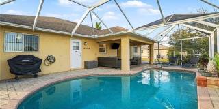 2727 SW 2nd Court Gallery 26